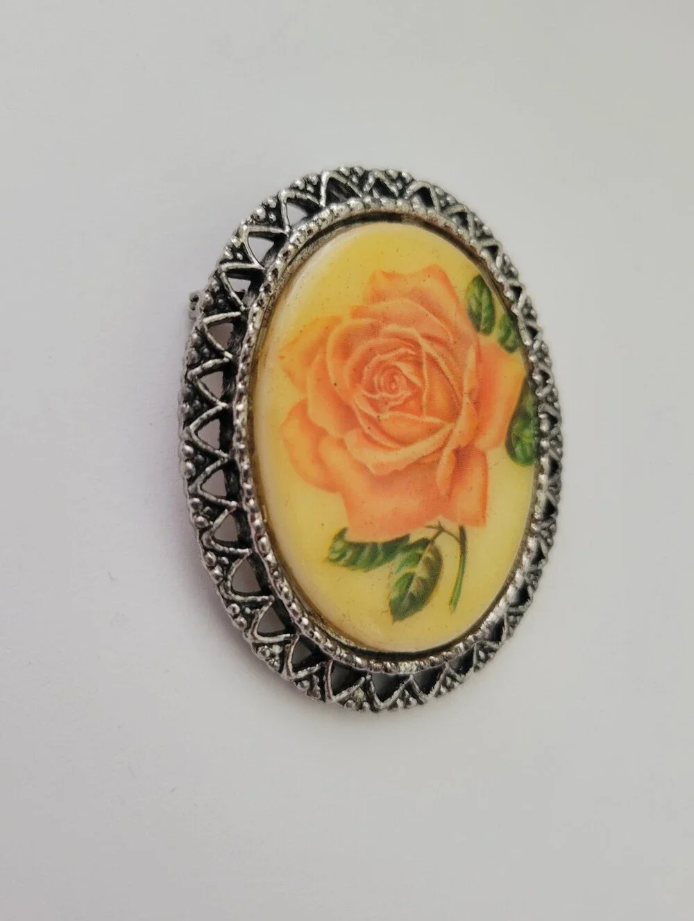 Vintage Rose Floral Cameo Brooch Pin Pendant Porcelain Silver Tone Feminine